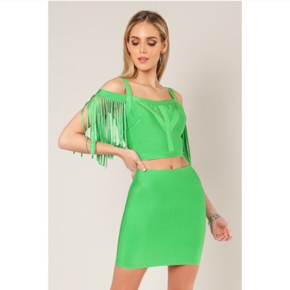 NWT 2 PC Set Neon Green Bandage Open Shoulder Fringe Top & Bandage Skirt